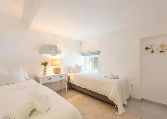 Sol Y Paz, With Amazing Location Marbella