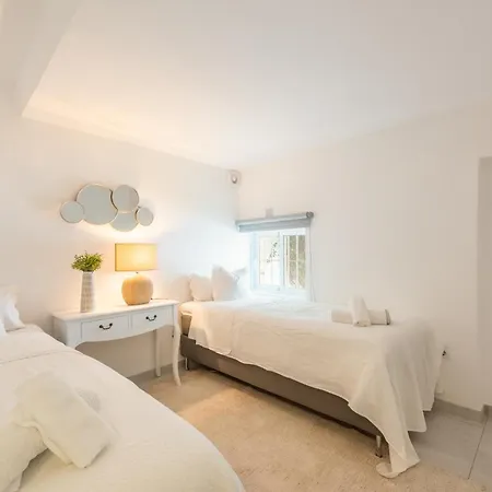 Sol Y Paz, With Amazing Location Marbella