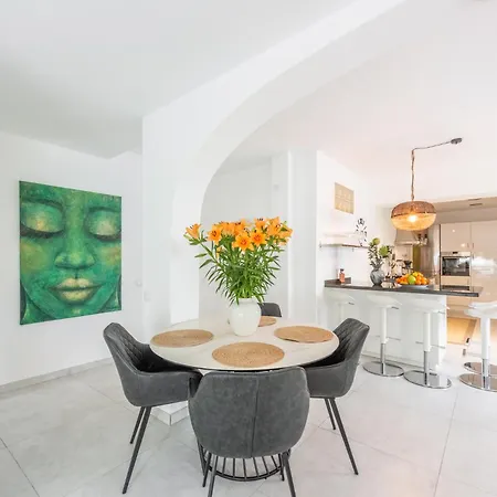 Apartamento Sol Y Paz, With Amazing Location Marbella